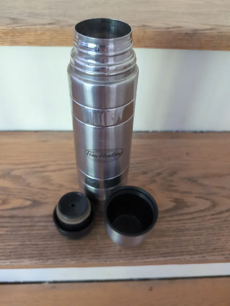 Tim Hortons Stainless Steel Thermos image indicator(2)