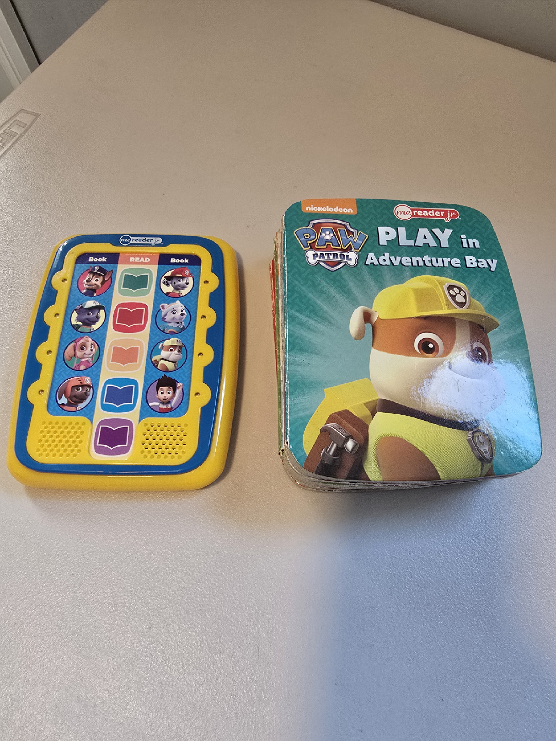 Paw Patrol Electronic Reader and 8-Book Library