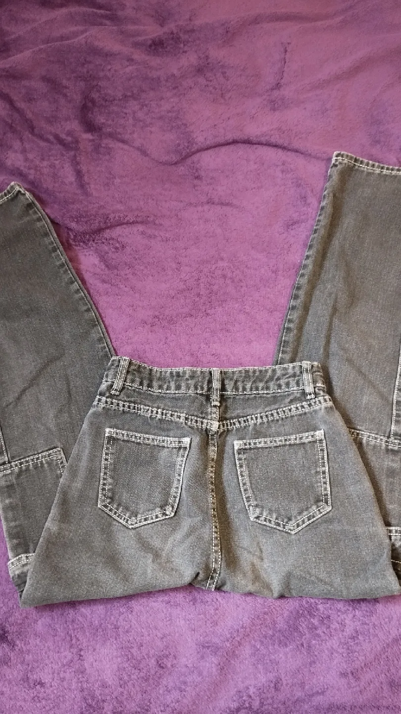 Grey Cargo Pants image indicator(2)