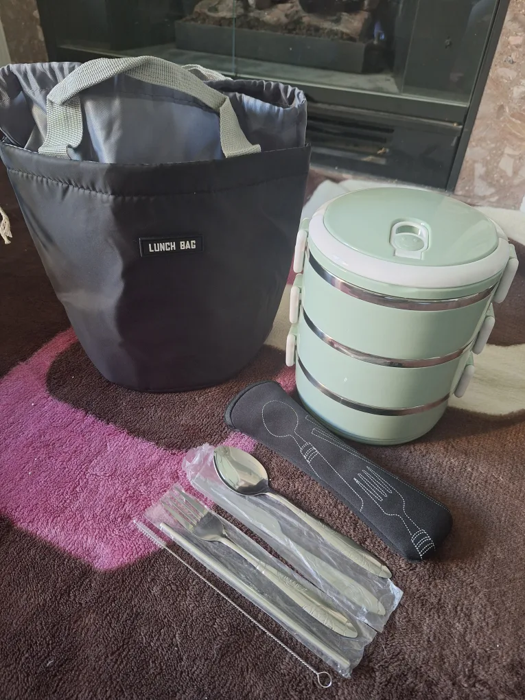 NEW 3-Tier Stackable Lunch Box with Lunch Bag and Cutlery Set 🍴 thumbnail