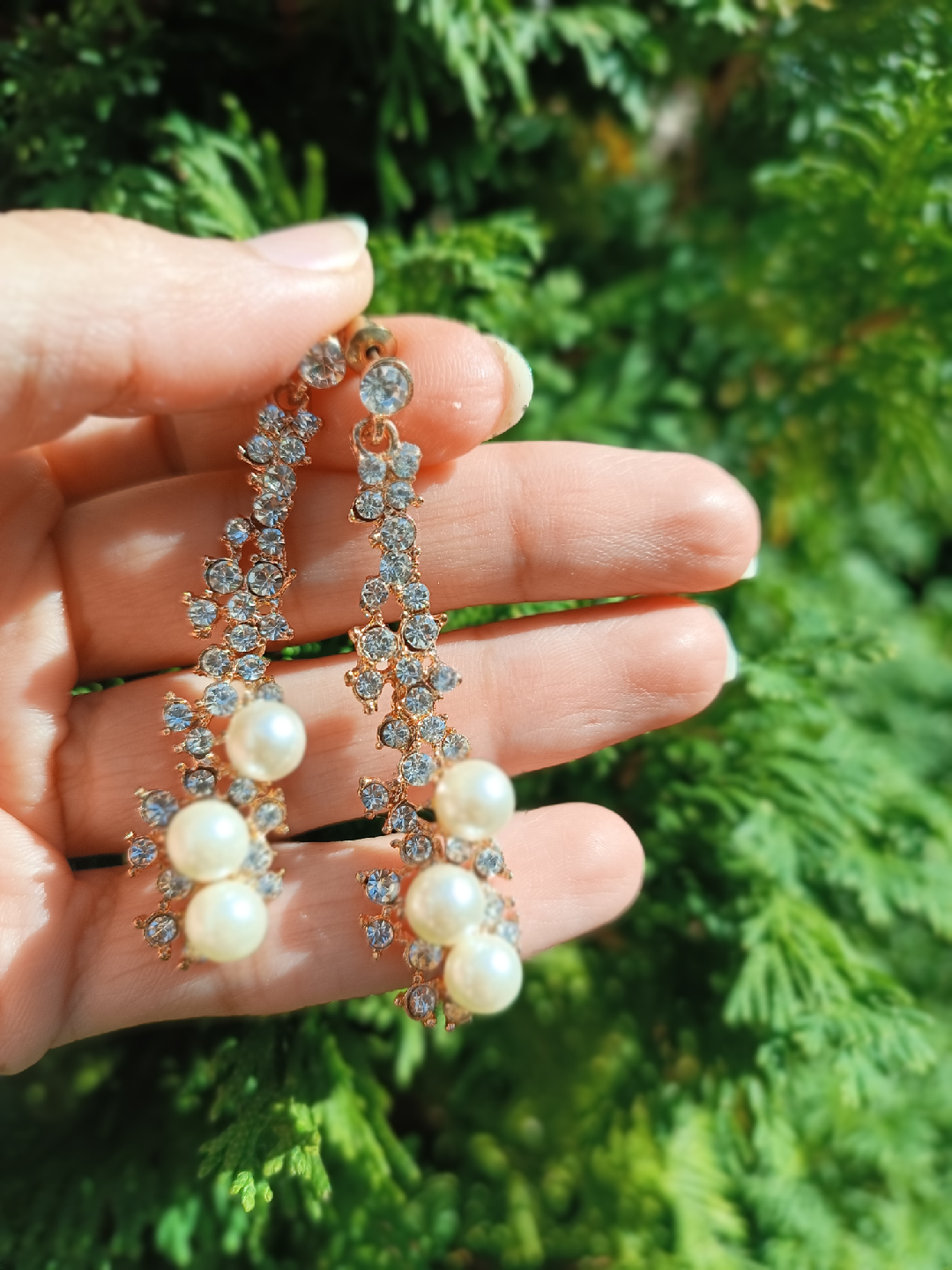 Pearl and Rhinestone Dangle Earrings