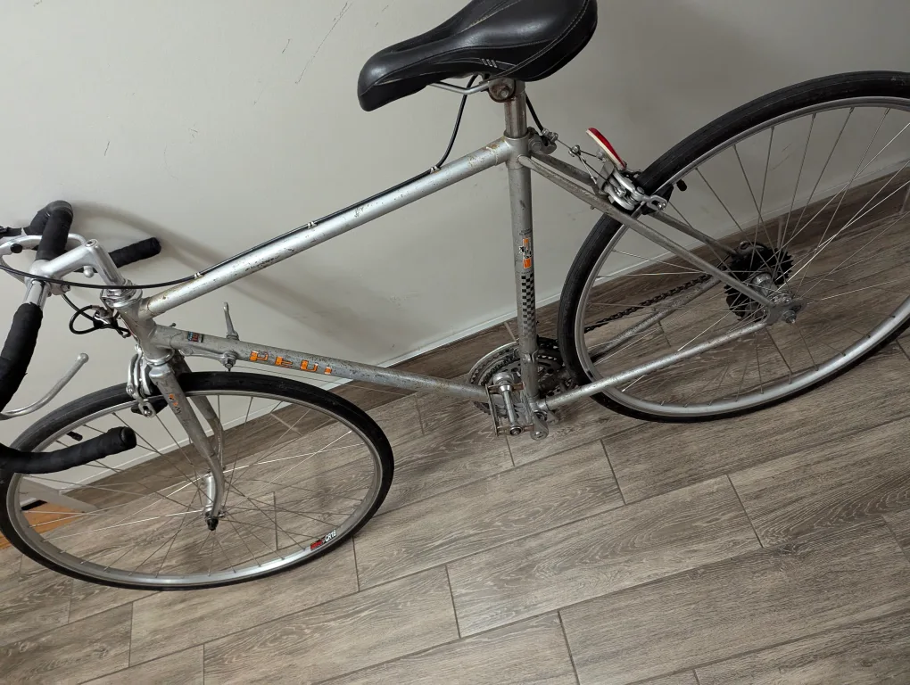 Peugeot Road Bike thumbnail