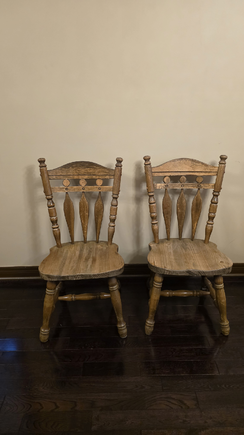 Coffee table with 2 chairs for sale! - photo 3