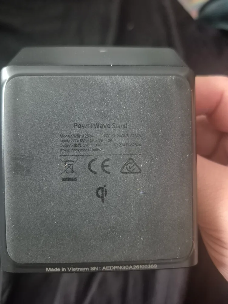 Anker PowerWave Stand Wireless Charger image indicator(3)