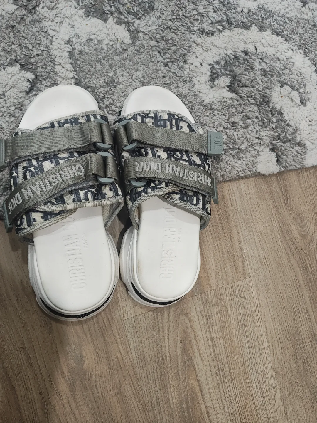 Christian Dior Dway Slides image indicator(3)