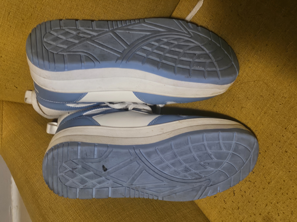 Disney Stitch Sneakers - Size 7 (Women's) - photo 2