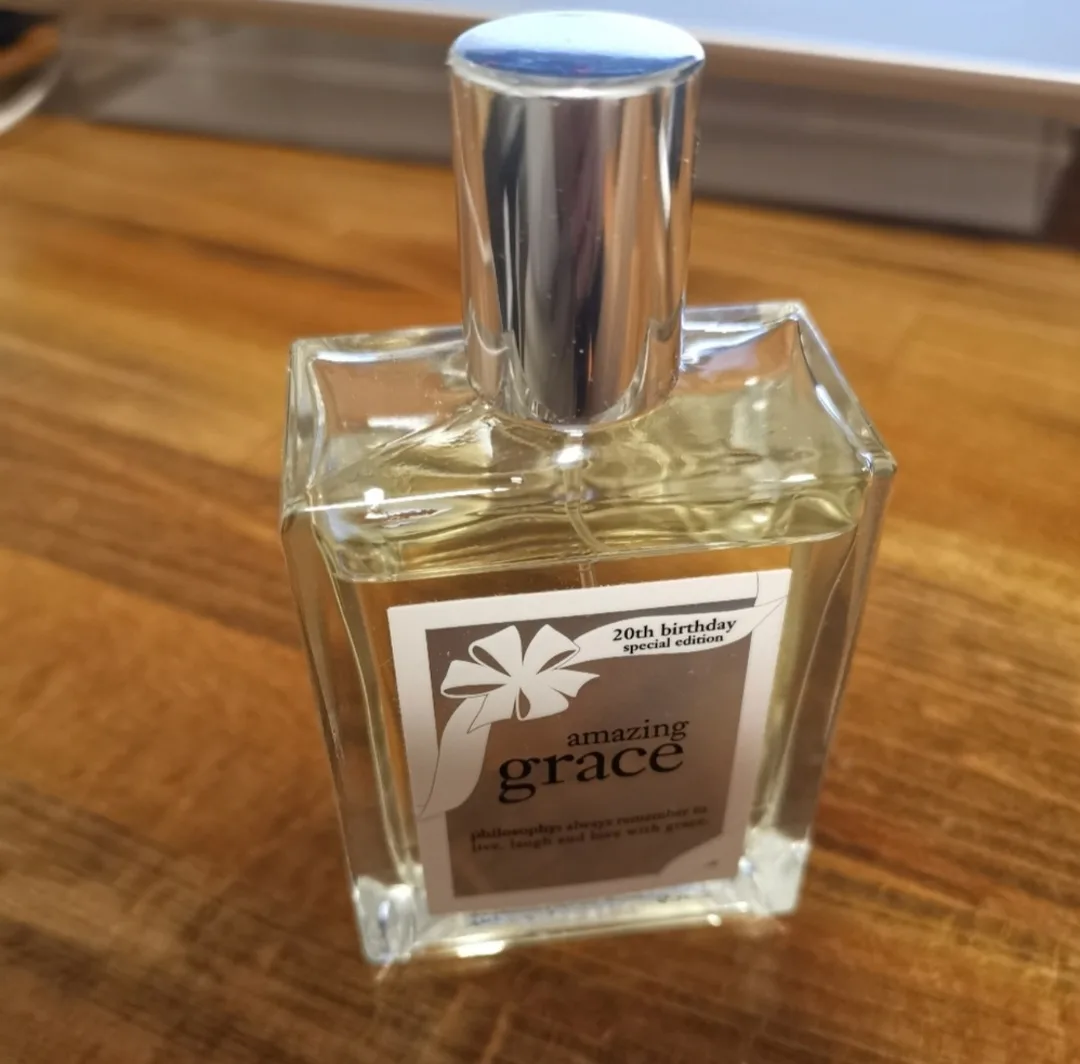 Amazing Grace 20th Birthday Special Edition image indicator(2)