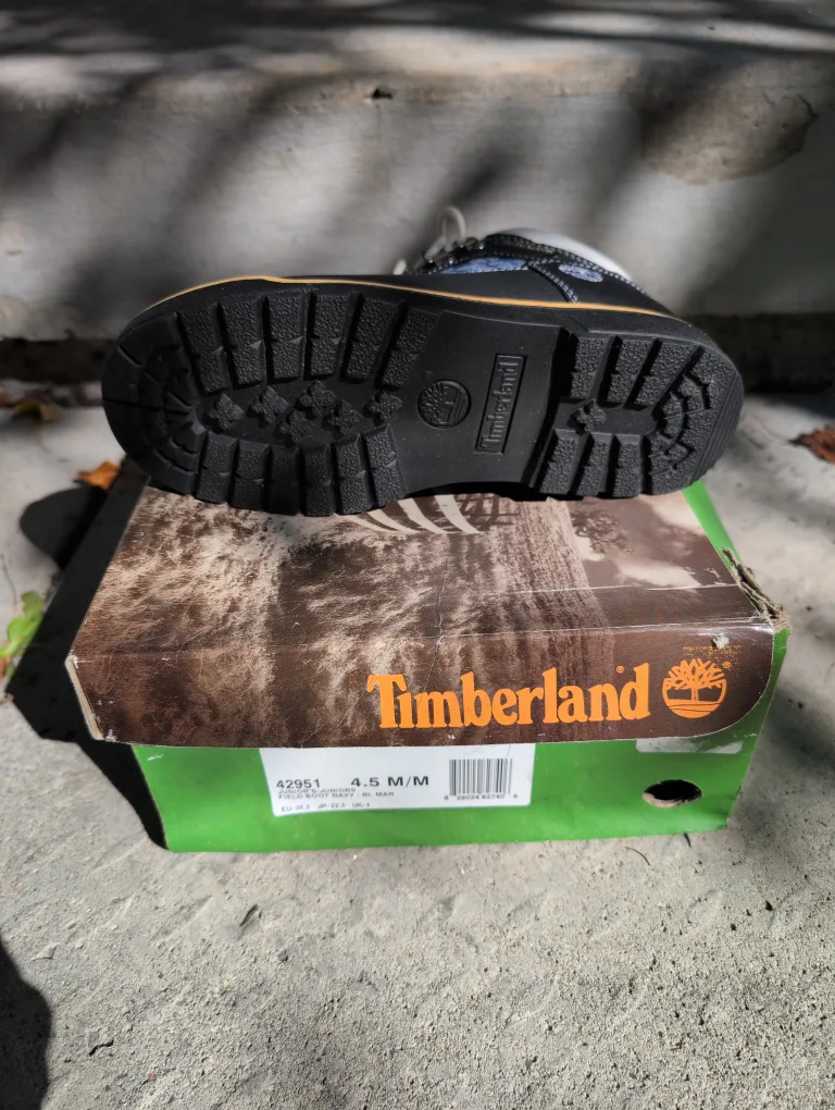 Timberland Navy Blue Field Boot - Women 4.5. Vintage image indicator(4)