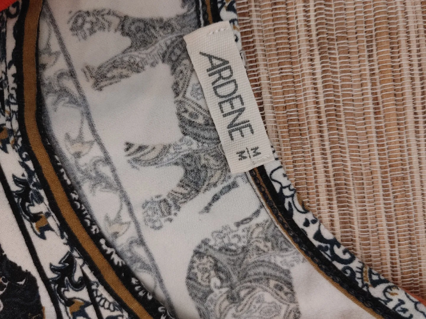 Tank Tops - Ardene & Forever 21 - Size S/M image indicator(3)