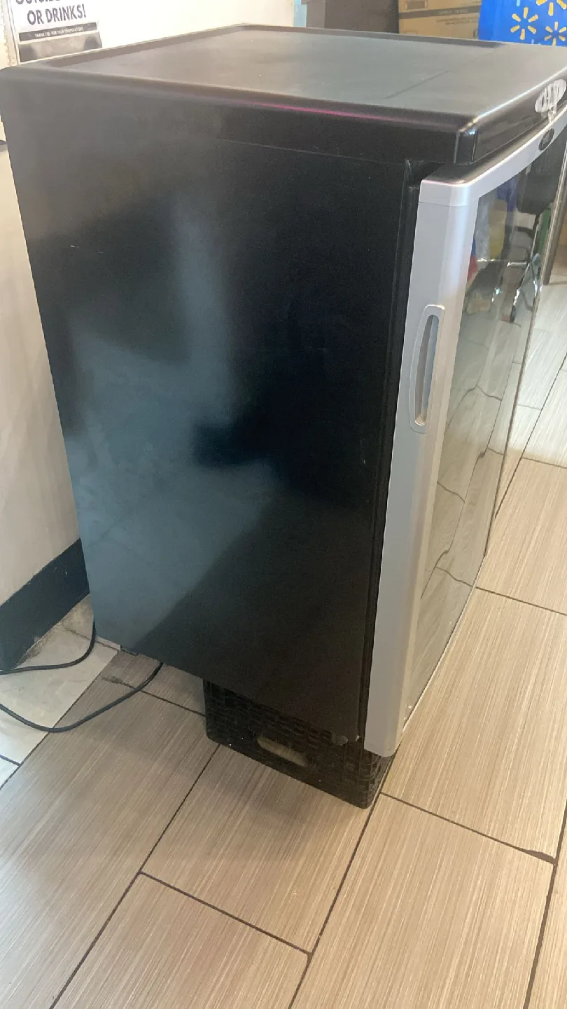 Danby DWC044BLP Wine Cooler image indicator(3)