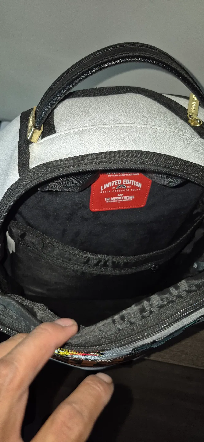 Sprayground Backpack - Limited Edition image indicator(5)