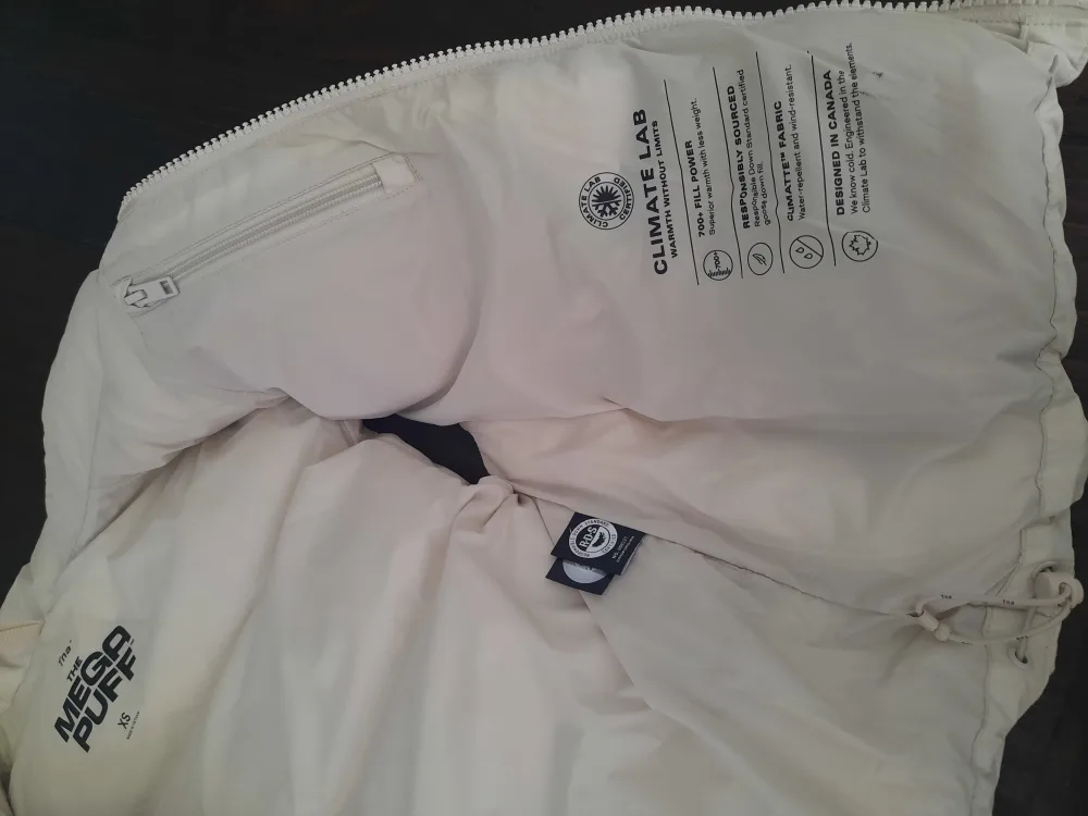 Tna The Mega Puff Vest - XS image indicator(3)