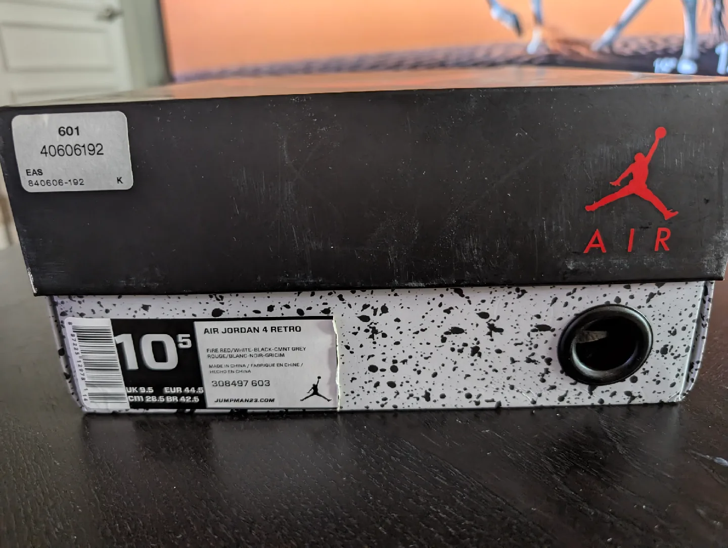 Nike Air Jordan 4 Retro White/Fire Red Size.10.5 image indicator(9)
