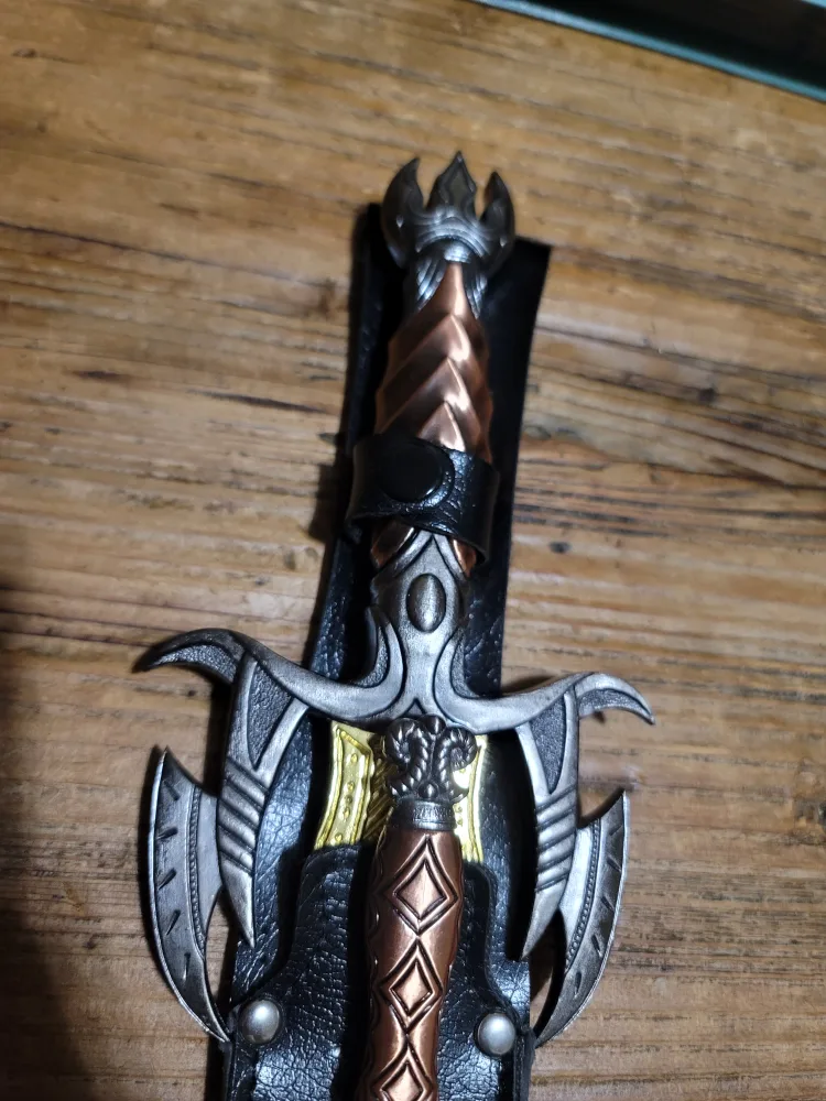 Fantasy Dagger Set with Sheath image indicator(3)