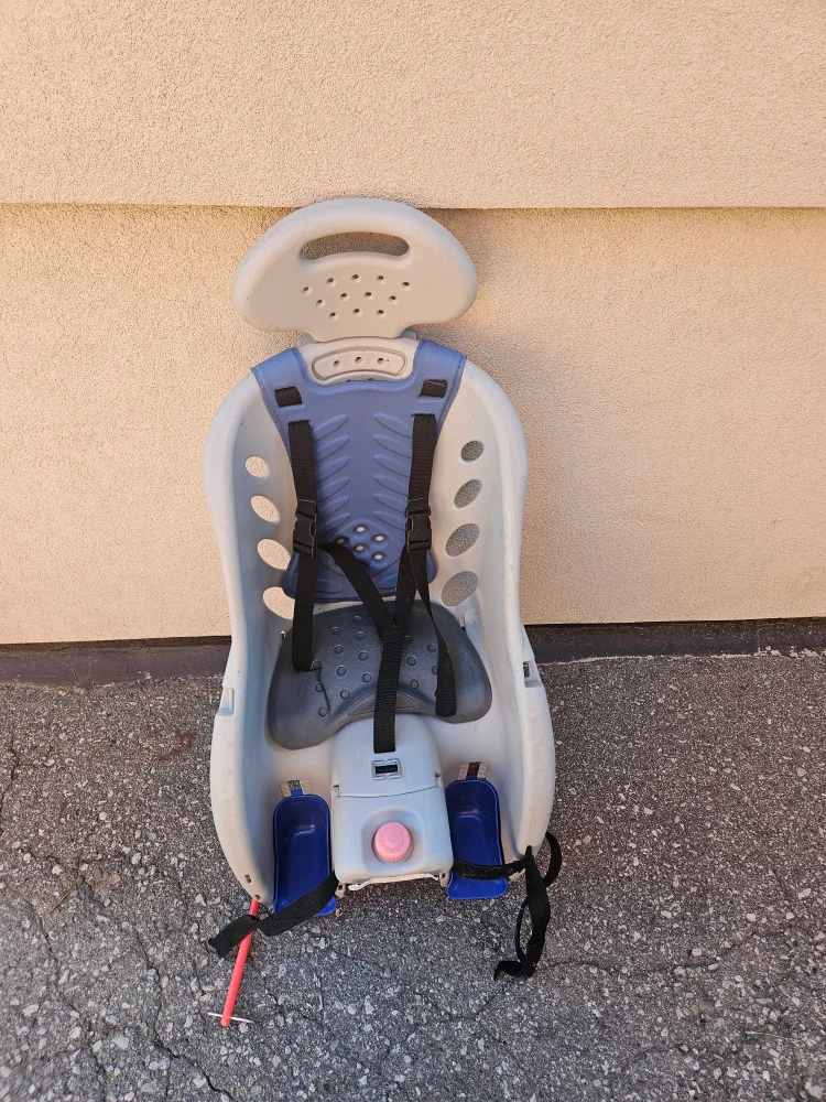 Kids Bike Seat - Rear Mounted thumbnail