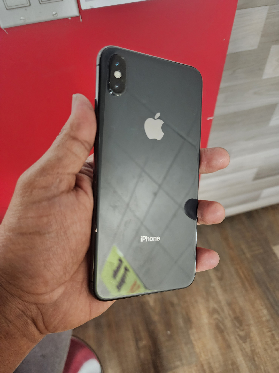 iPhone XS Max - 256GB - Mint condition (FREE DELIVERY) - photo 3