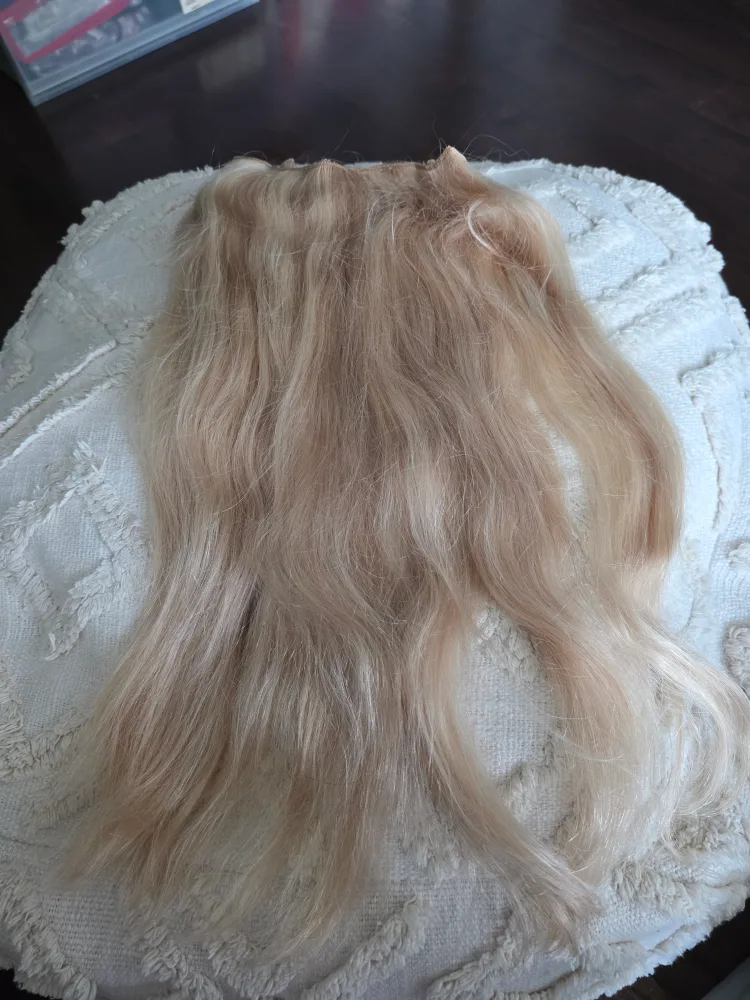 Wennalife Human Blonde HALO Hair Extensions thumbnail