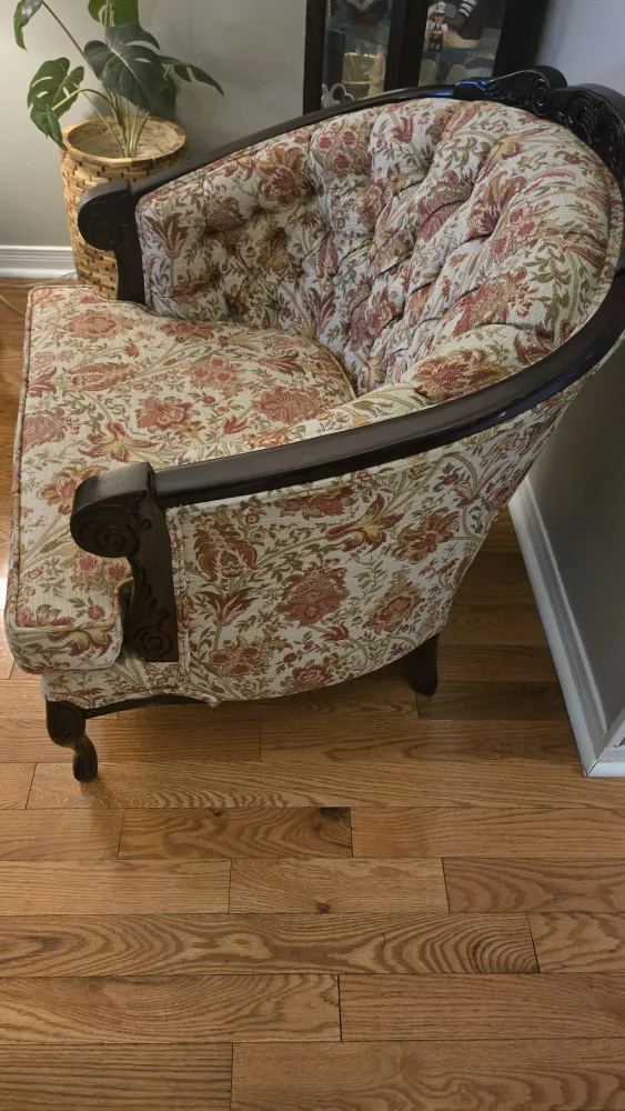 Floral Print Sofa and Armchair Set image indicator(3)