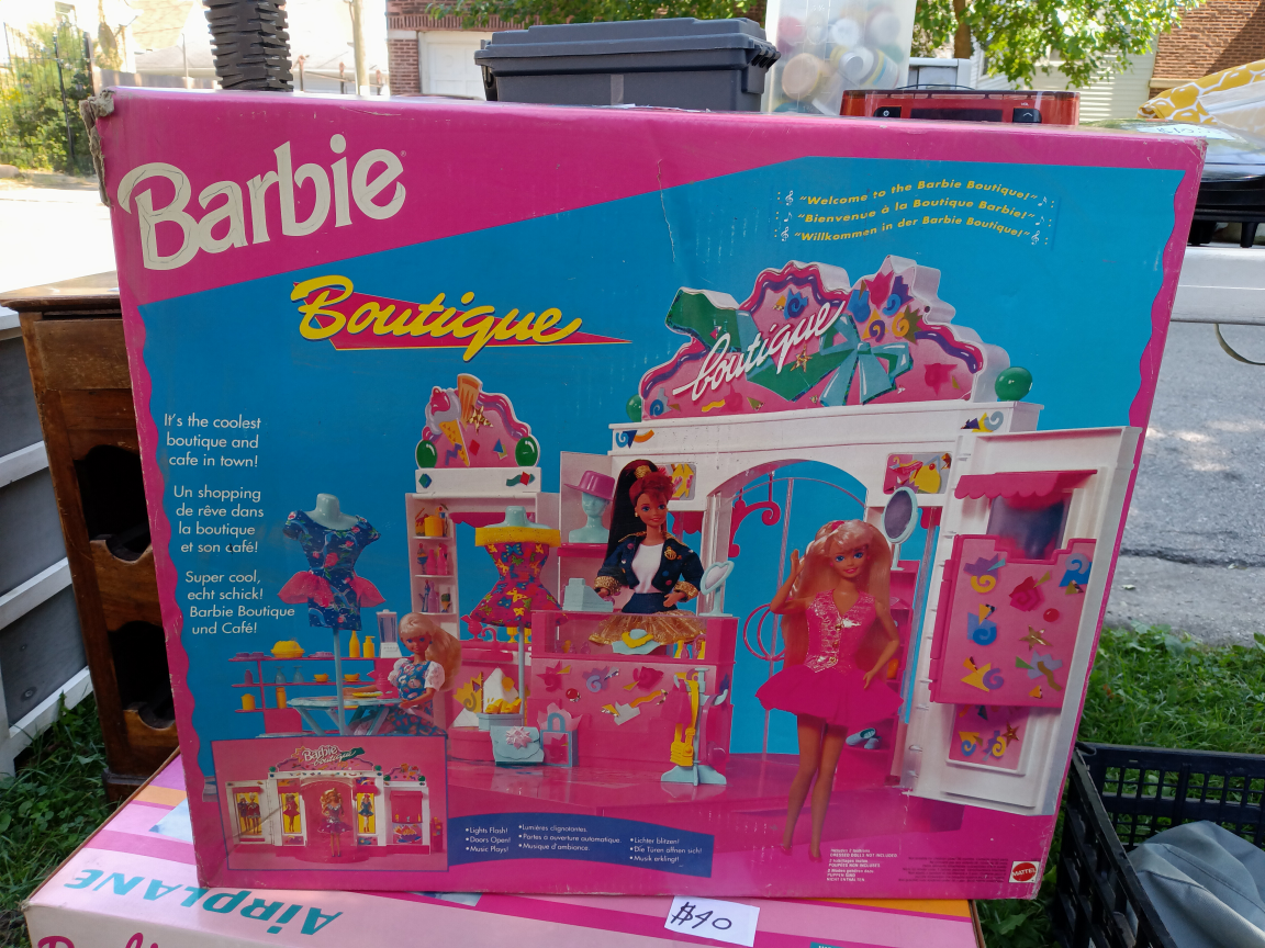 Vintage Barbie Boutique Playset in Box