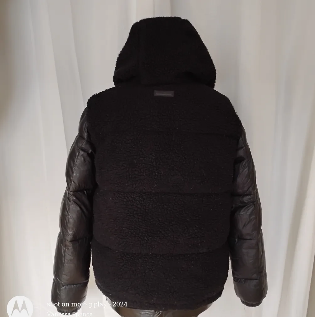 Kendall + Kylie Black Puffer Jacket - L/G image indicator(2)