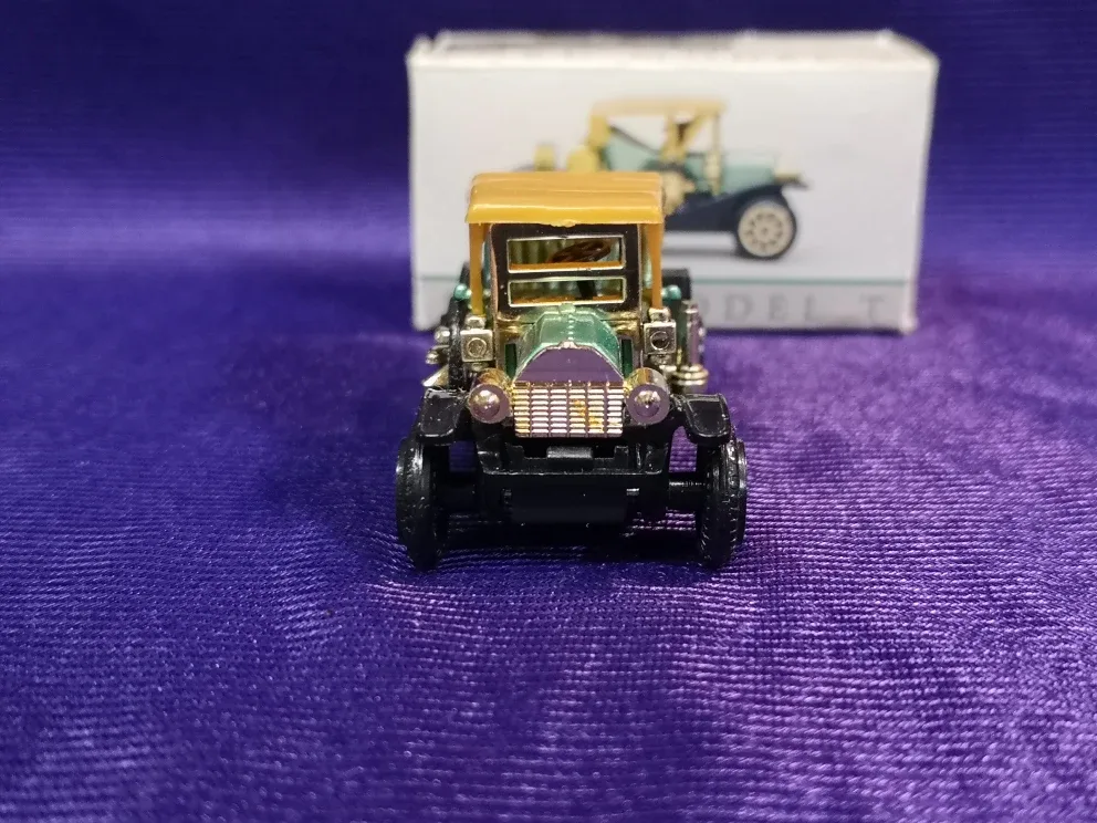 1910 Ford Model T ~ Reader's Digest image indicator(4)