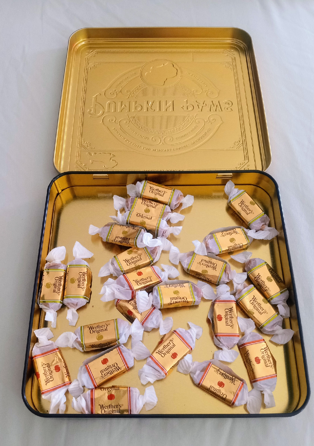Williams Sonoma Tin - photo 3