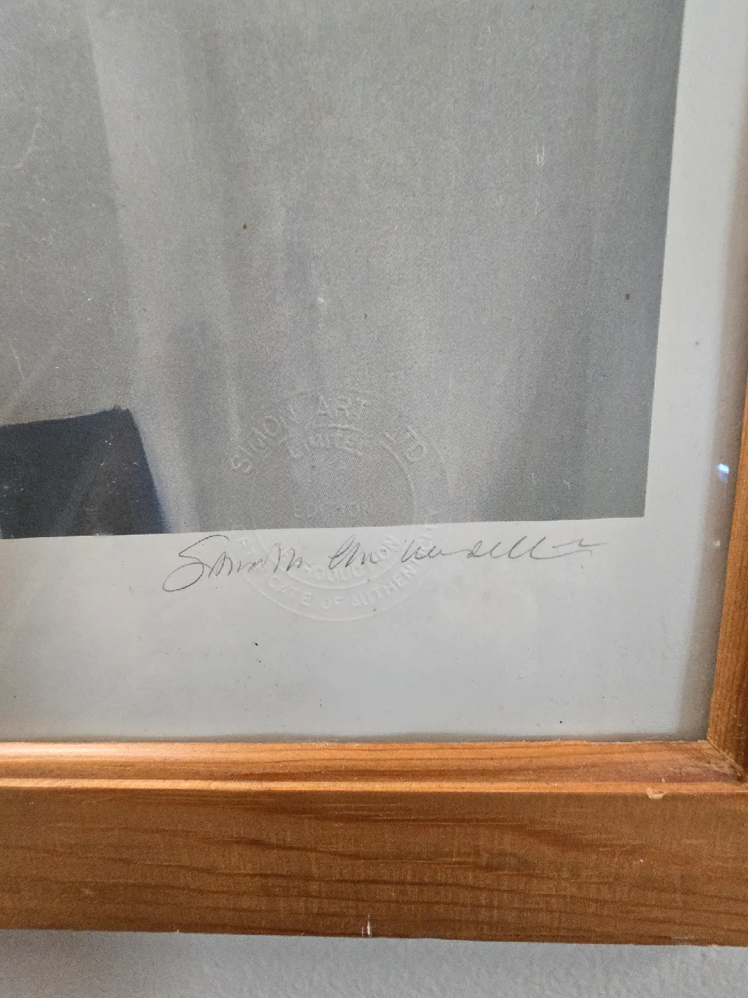 Framed Doug Gilmour image indicator(3)