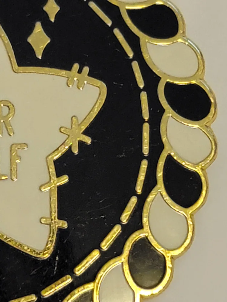 Mia Mouz Enamel Pin image indicator(2)