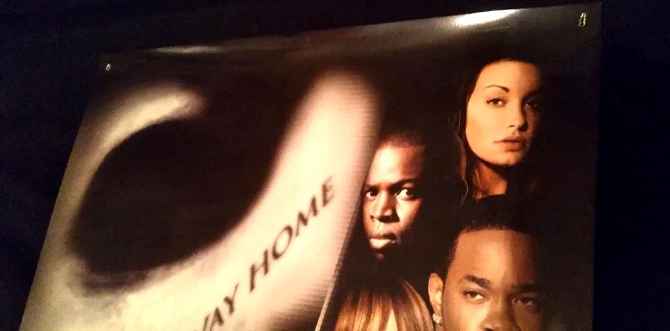 HALLOWEEN: RESURRECTION PROMO POSTER - 13.5 x 20" image indicator(3)