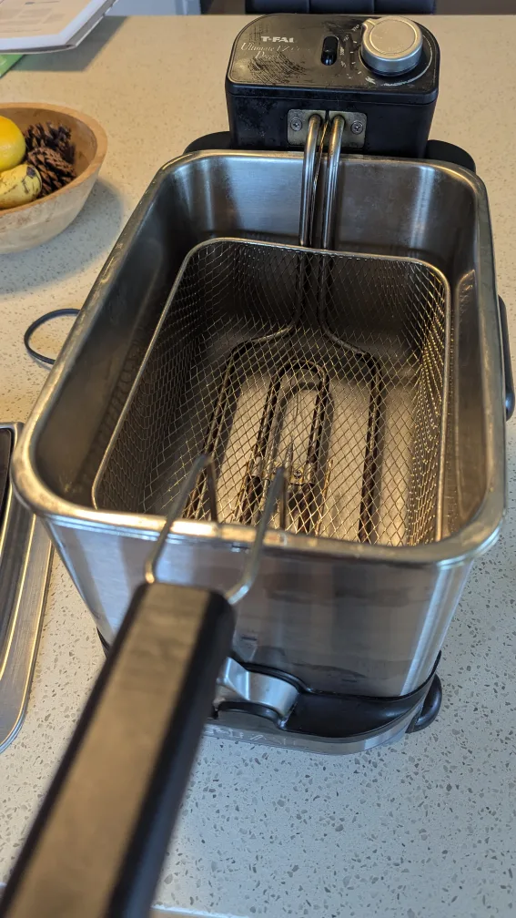 T-fal Ultimate EZ Clean Deep Fryer image indicator(3)