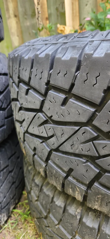 Pro Comp A/T Sport LT285/70R17 Tires image indicator(6)