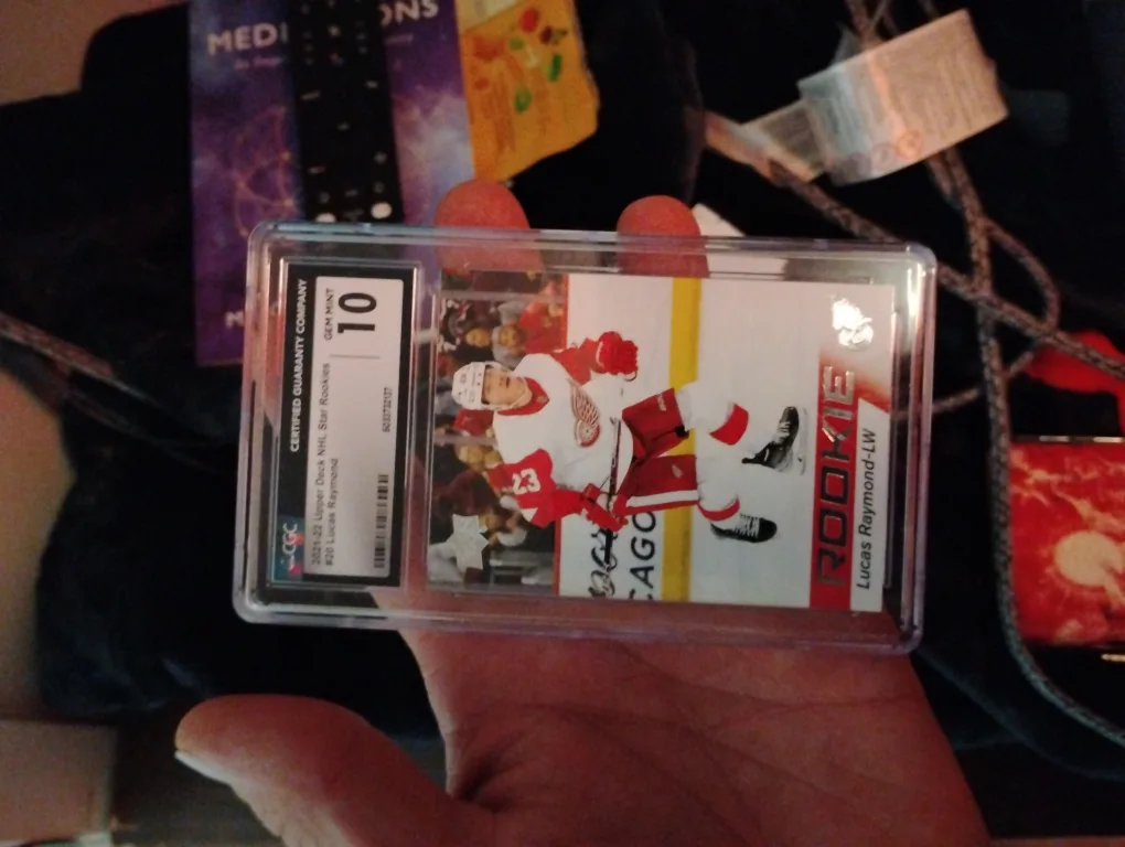 2021-22 Upper Deck Lucas Raymond Star Rookies Card - GEM MINT 10