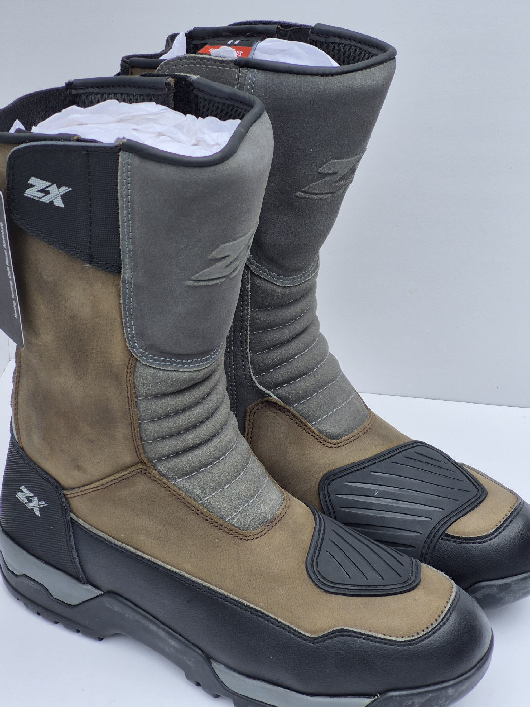 Zeta X Adventure Boots Size 11 - photo 4
