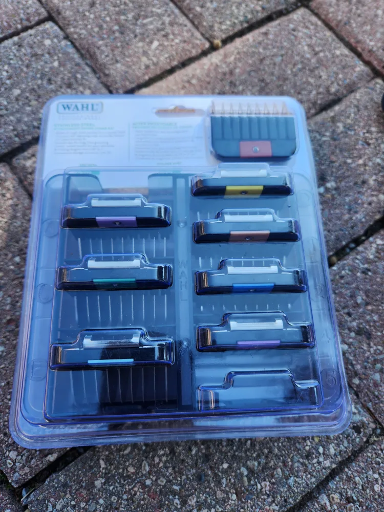 Wahl Premium Guards Attachment Comb Guides Set thumbnail