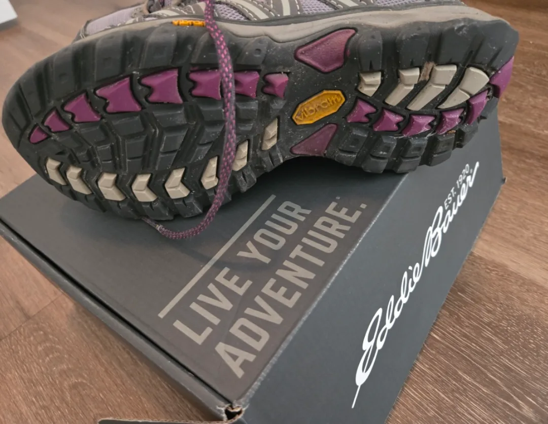 Eddie Bauer Lukla Pro Women's Waterproof Shoes - Size 6.5 🥕 image indicator(2)