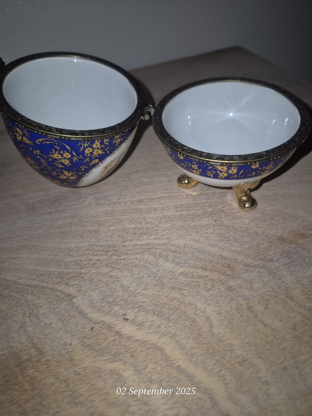Vintage Decorative Egg Trinket Box - photo 3