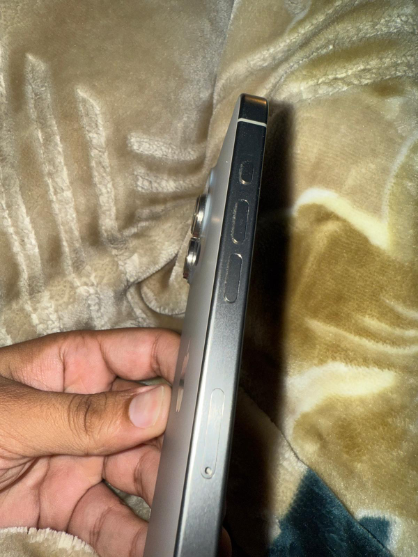 iphone 15 pro max - - photo 3