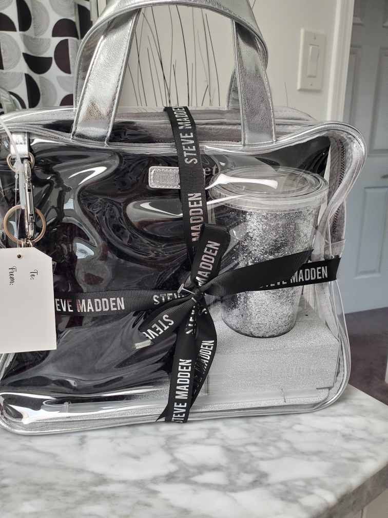 Steve Madden 5-Piece Set - New