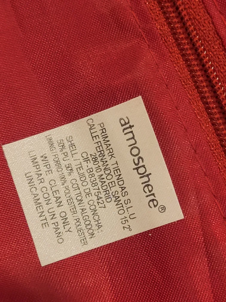 Women's red clutch image indicator(3)