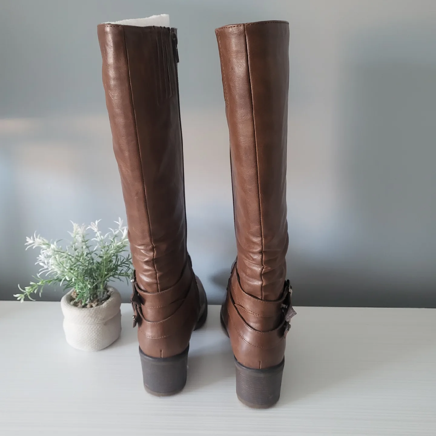 Pristine Taxi Leather Boots!✨️ image indicator(3)