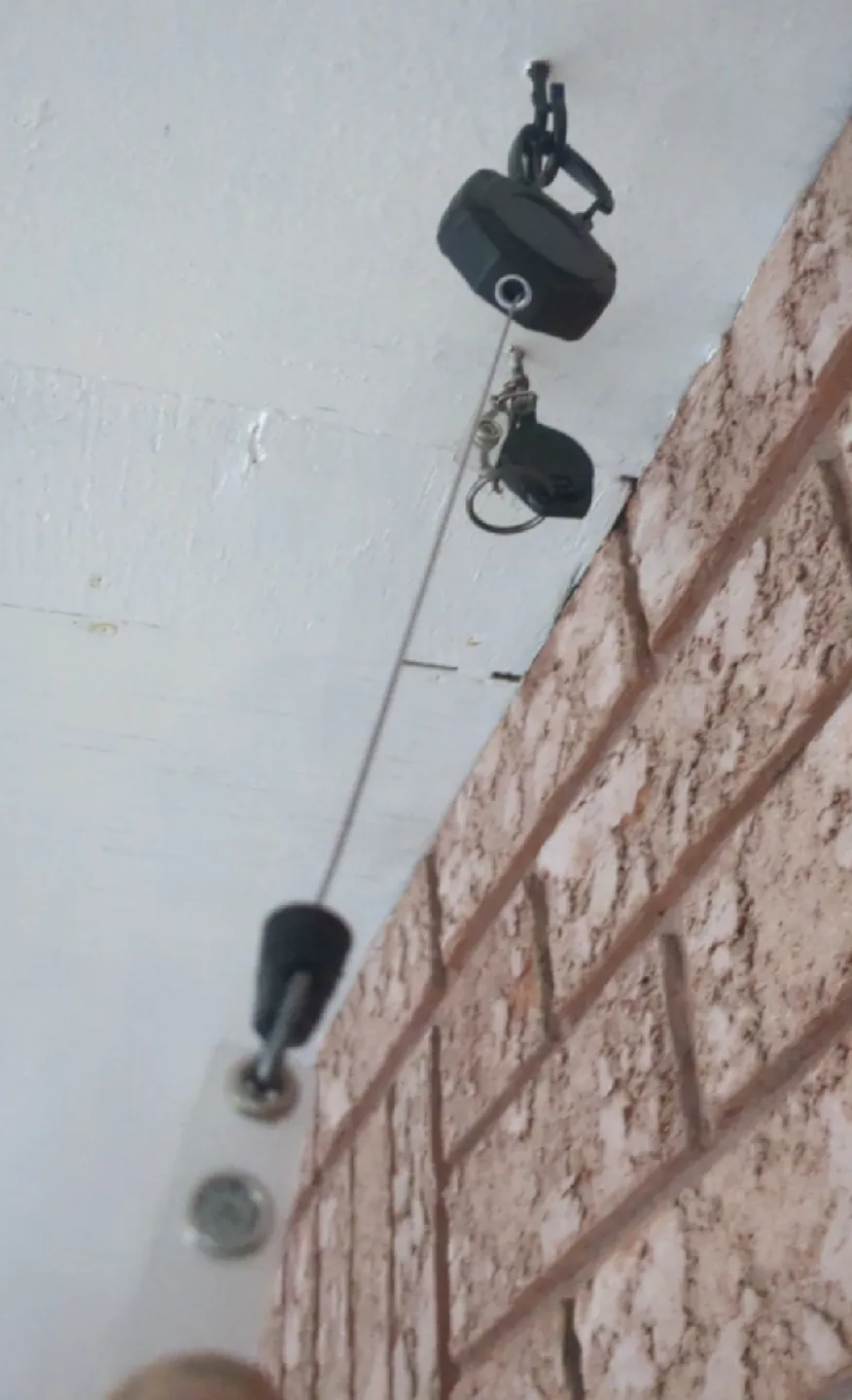 Black Retractable Badge Holder Reel image indicator(2)