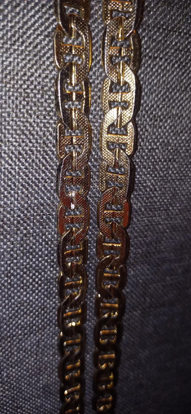 Gold link Chain Necklace, 24 inches image indicator(5)