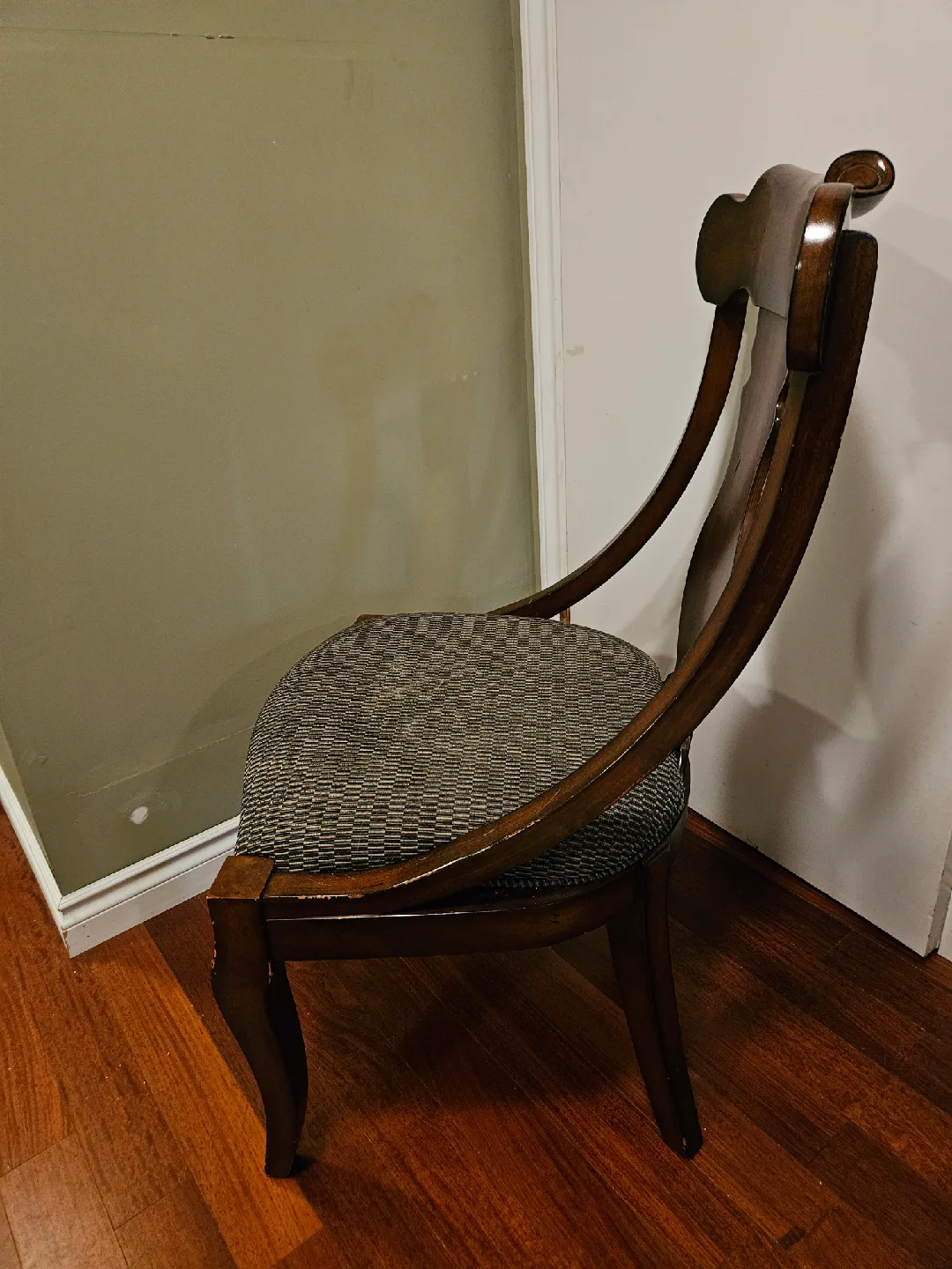 Solid Wood Dining Chair with Upholstered Seat x4 image indicator(4)