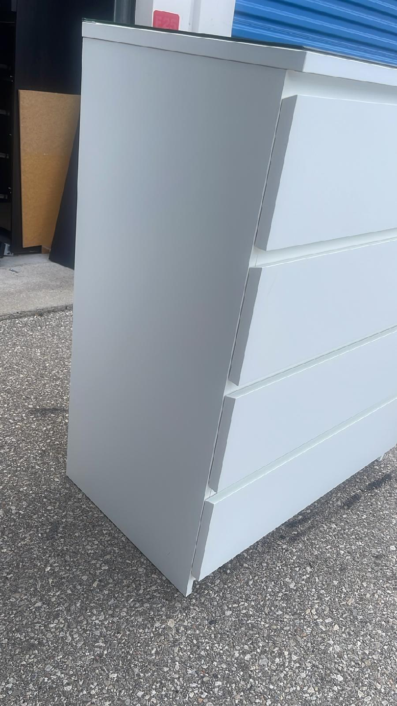 IKEA MALM White 4-Drawer Dresser - photo 2