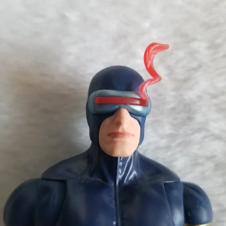 Marvel Legends Astonishing X-Men Cyclops Action Figure. image indicator(5)
