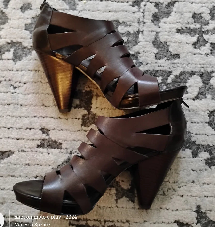 Franco Sarto Brown Leather Heels image indicator(5)