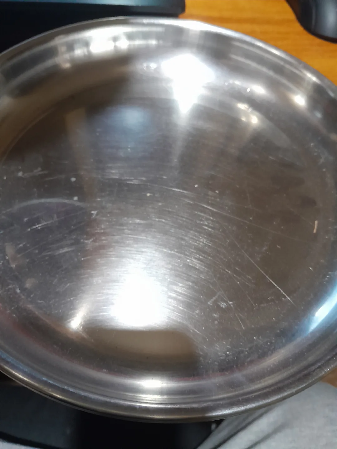 Stainless Steel Plates and Bowls thumbnail