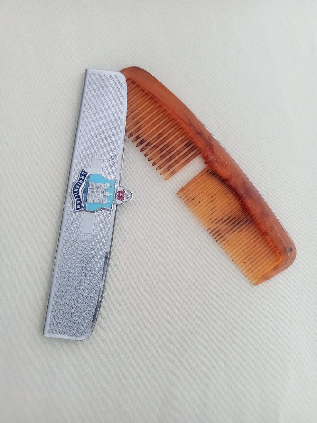 Vintage Comb Set with Case