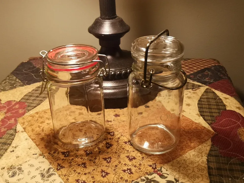 Pair for $5 ~ 2x Clamp Jars thumbnail