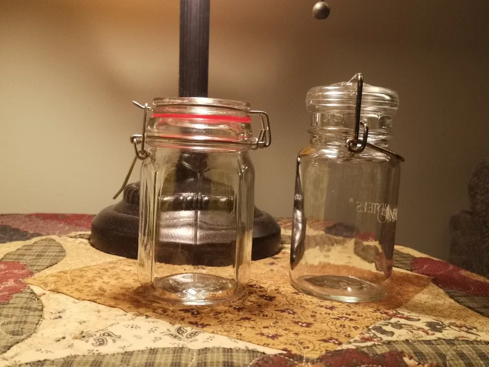 Pair for $5 ~ 2x Clamp Jars image indicator(2)